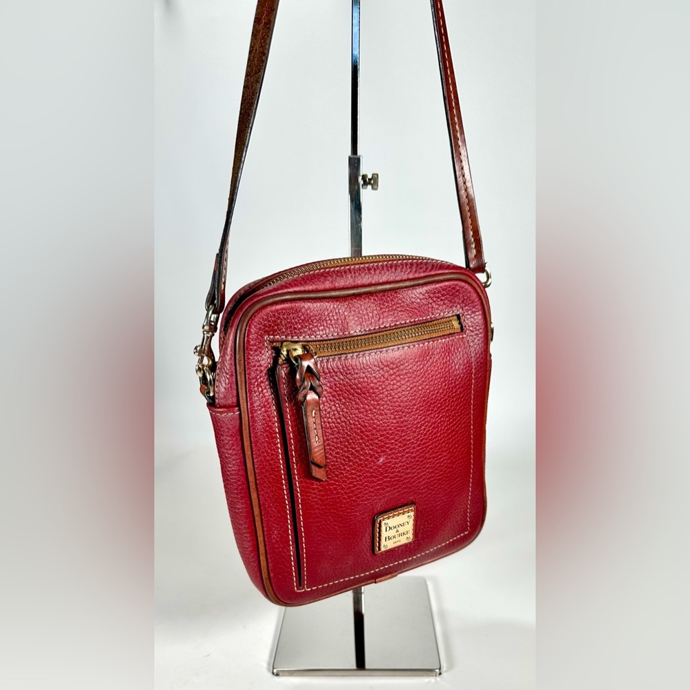 Dooney & Bourke Saffiano Pebble Grain Crossbody Camera bag - Picture 9 of 16